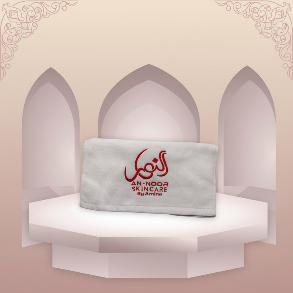 Skincare's luxurious 100% cotton white face towel